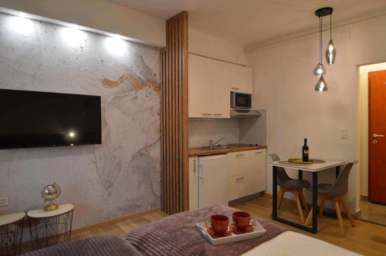 Apartments By The Sea Starigrad, Paklenica - 16421 Exterior photo