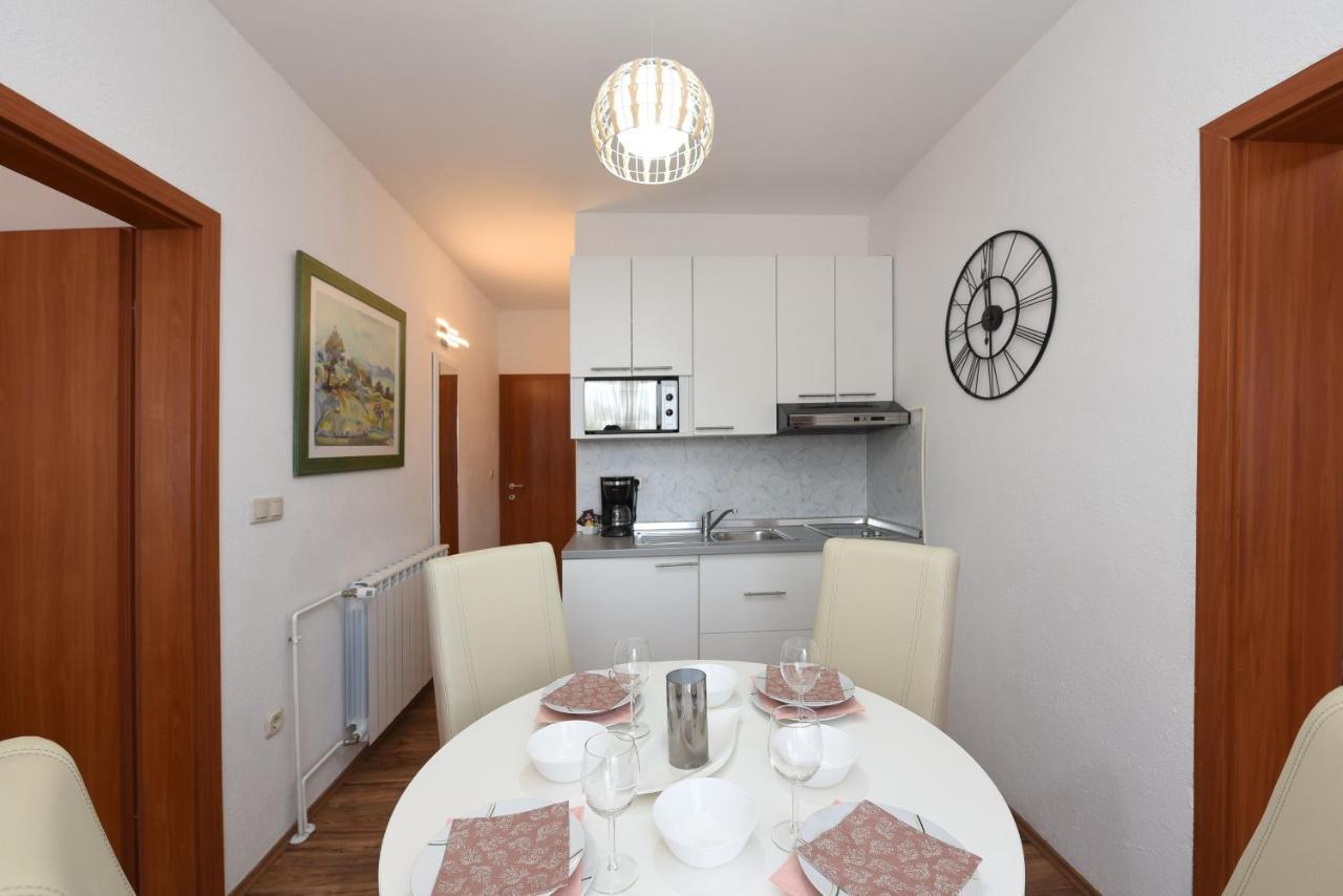 Apartments By The Sea Starigrad, Paklenica - 16421 Exterior photo