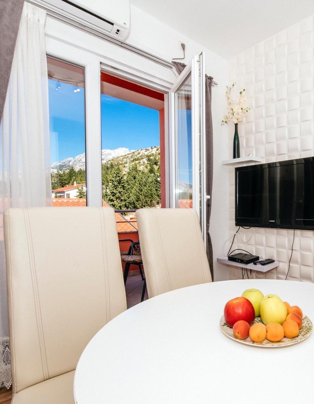 Apartments By The Sea Starigrad, Paklenica - 16421 Room photo